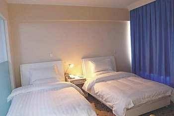 Urumqi Jingu Hotel 외부 사진